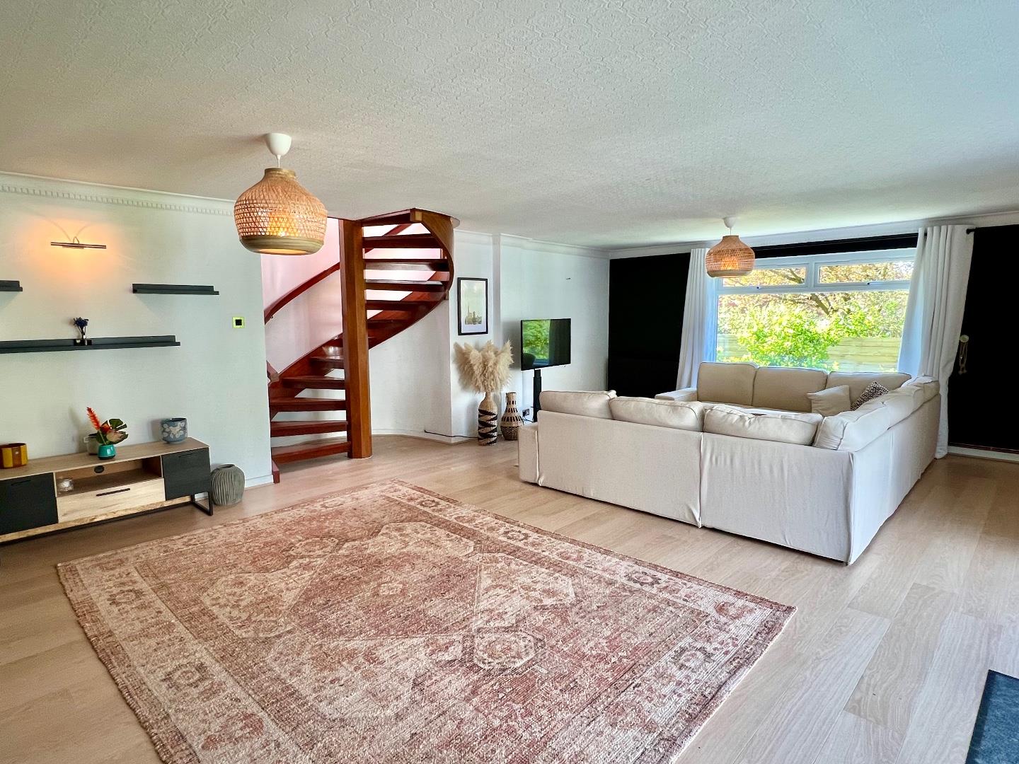 Danycoed, Blackmill, Bridgend County Borough, CF35 6ES